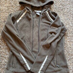 Columbia zip up